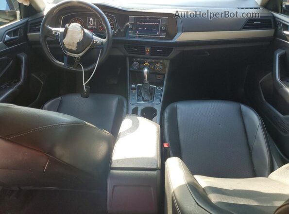 3VWC57BU9KM139967 2019 VOLKSWAGEN JETTA Gray Dashboard view