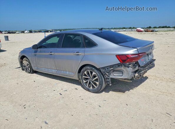 3VWCM7BU6NM014755 2022 VOLKSWAGEN JETTA Silver Trasero izquierdo