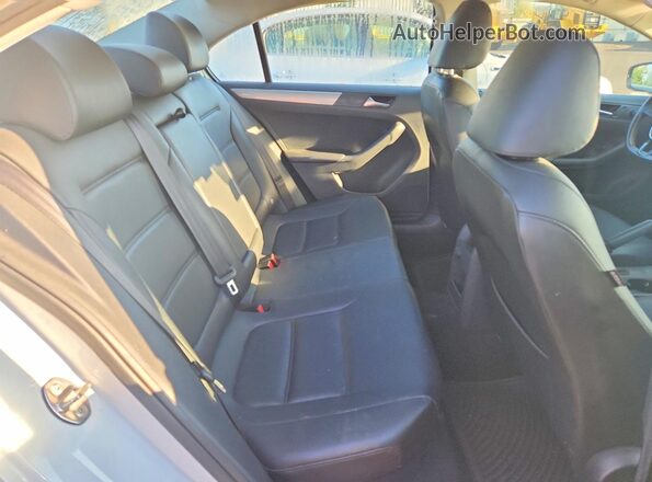 3VWDB7AJ1HM223830 2017 VOLKSWAGEN JETTA White Вид задніх сидінь