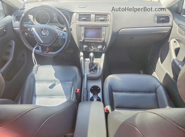 3VWDB7AJ1JM231867 2018 VOLKSWAGEN JETTA White Առջևի վահանակի տեսք