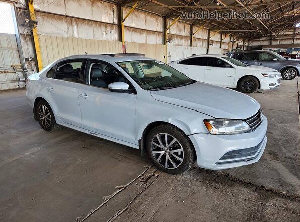 3VWDB7AJ7HM355085 2017 VOLKSWAGEN JETTA White Przód prawy