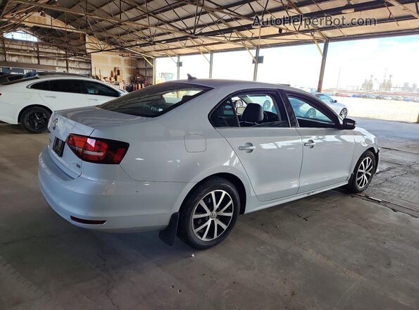 3VWDB7AJ7HM355085 2017 VOLKSWAGEN JETTA White Tył prawy