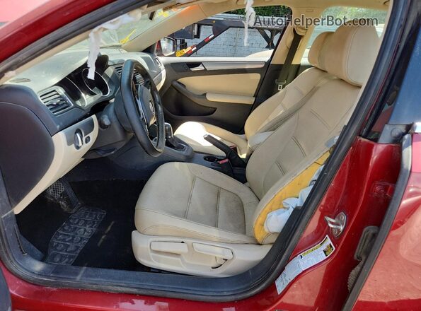 3VWDB7AJ9HM403072 2017 VOLKSWAGEN JETTA Red 