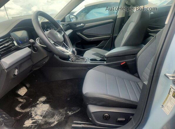 3VWEX7BUXSM033157 2025 VOLKSWAGEN JETTA Gray Front interior view