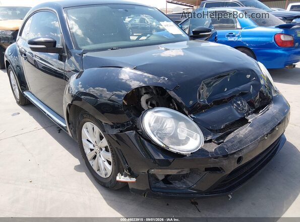3VWFD7AT1KM708593 2019 VOLKSWAGEN BEETLE Black 