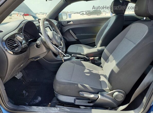 3VWFD7AT6KM717323 2019 VOLKSWAGEN BEETLE Blue Vista interior delantera