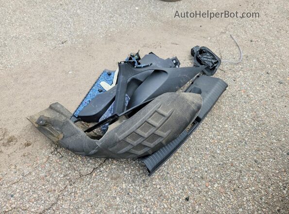 3VWSX7BU7SM110084 2025 VOLKSWAGEN JETTA Black Vista del compartimento del motor