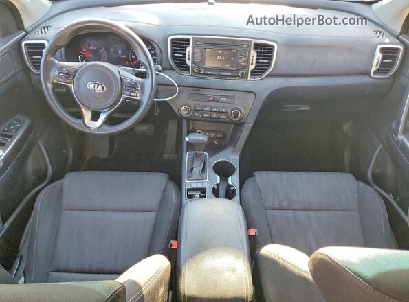 KNDPM3AC8K7586115 2019 KIA SPORTAGE Серебряный Вид щитка приборов