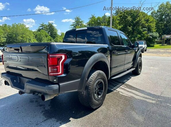 1FTFW1RG7JFA55252 2018 FORD F150 Черный Передняя правая четверть