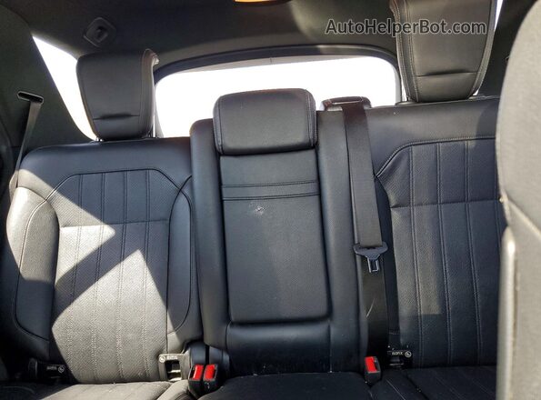 4JGDA5JB6HA880974 2017 MERCEDES-BENZ GLE-CLASS Gray Rear interior view