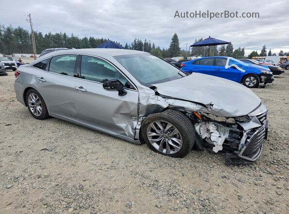 4T1JZ1FBXMU066932 2021 TOYOTA AVALON Серебряный Вид спереди