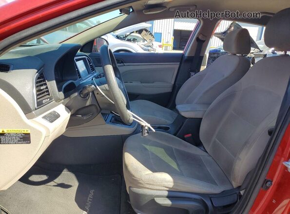 5NPD84LF2HH007631 2017 HYUNDAI ELANTRA Red Widok deski rozdzielczej