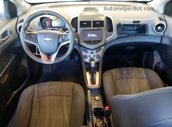 1G1JC5SH6G4146037 2016 CHEVROLET SONIC White Вид щитка приладів