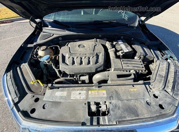 1VWMA7A33NC005566 2022 VOLKSWAGEN PASSAT Blue Dashboard view