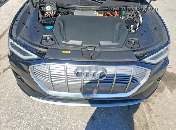 WA1VAAGE0KB021989 2019 AUDI E-TRON Черный Вид наклейки с VIN-кодом
