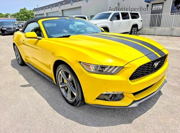 1FATP8EM1H5236809 2017 FORD MUSTANG Yellow Front view