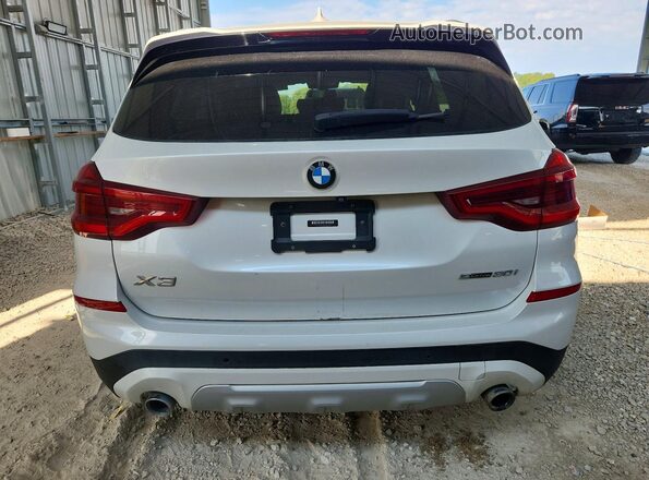 5UXTR7C53KLR45012 2019 BMW X3 White Front interior view