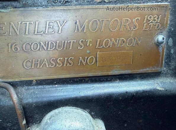 B308MD 1951 BENTLEY ALL MODELS Двухцветный Вид задней части салона