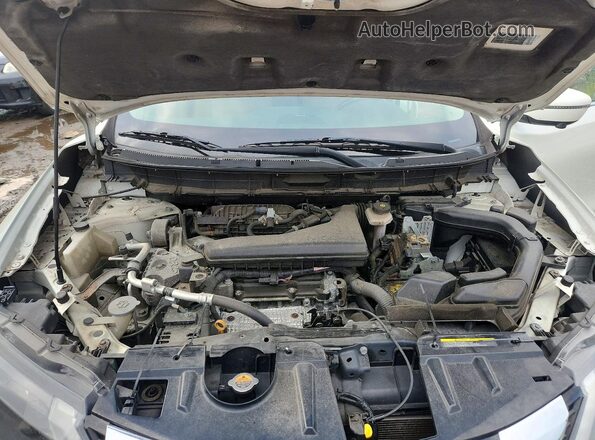 5N1AT2MV6JC840163 2018 NISSAN ROGUE White Engine compartment view