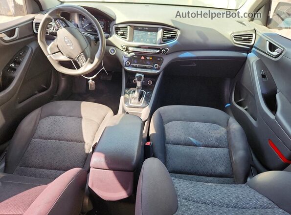 KMHC65LC8HU050336 2017 HYUNDAI IONIQ Gray Widok zestawu wskaźników