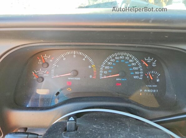 1B7HG2AZ7YS751538 2000 DODGE DAKOTA Red Вид задніх сидінь