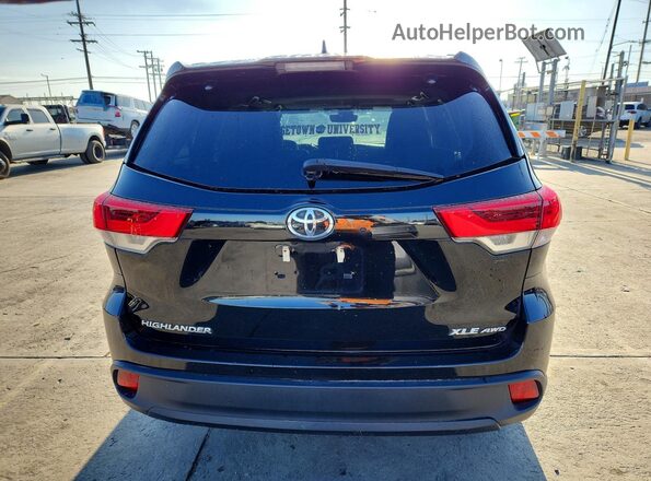 5TDJZRFH4JS843967 2018 TOYOTA HIGHLANDER Black Սալոնի դիմացի տեսք