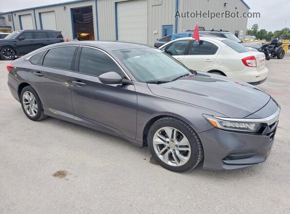 1HGCV1F15JA168119 2018 HONDA ACCORD Silver Դիմացի տեսք