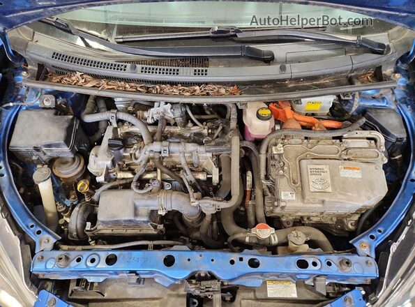 JTDKDTB39G1128926 2016 TOYOTA PRIUS Blue ძრავის განყოფილების ხედი