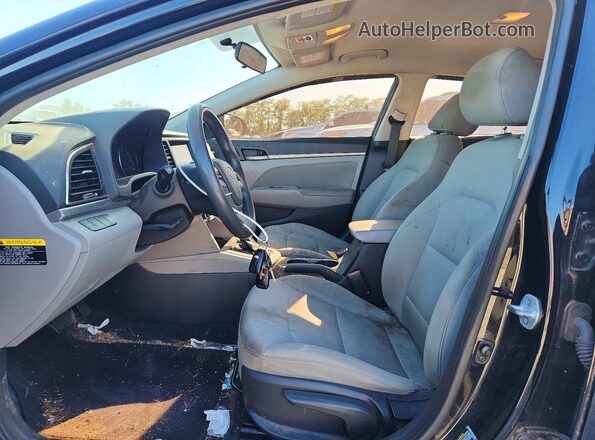 5NPD84LF0HH038716 2017 HYUNDAI ELANTRA Black Dashboard view