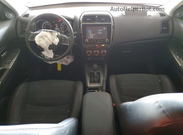 JA4ARUAU9TU001352 2026 MITSUBISHI OUTLANDER Silver Вид щитка приладів