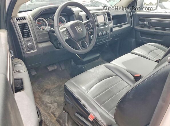 3C6JR7DG3PG594980 2023 RAM 1500 White ხელსაწყოთა პანელის ხედი