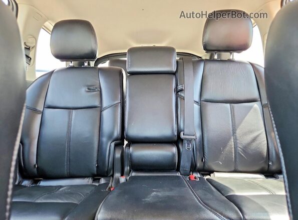 5N1DR2MN7KC604554 2019 NISSAN PATHFINDER Black Widok wnętrza z tyłu