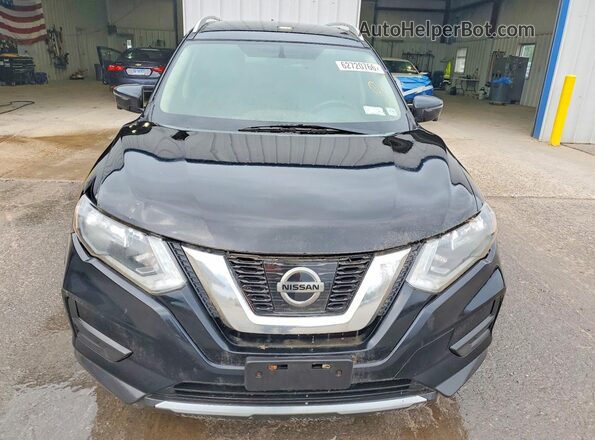 5N1AT2MV3HC879383 2017 NISSAN ROGUE Черный Вид сзади