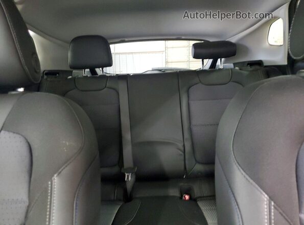 KL77LHEP6TC065493 2026 CHEVROLET TRAX Белый Вид задней части салона