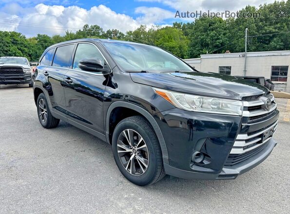 5TDZZRFH0KS325407 2019 TOYOTA HIGHLANDER Черный Вид спереди