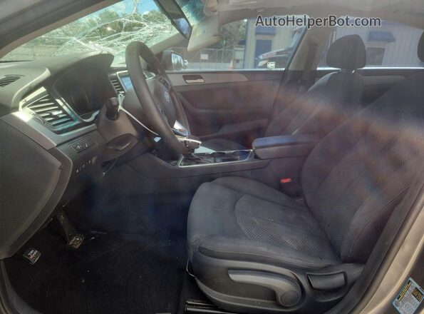 5NPE24AF5KH804309 2019 HYUNDAI SONATA Gray Widok deski rozdzielczej