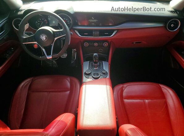 ZASFAKPN9J7C08379 2018 ALFA ROMEO STELVIO Черный Вид щитка приборов