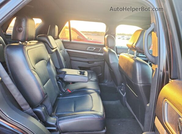 1FM5K8GT0GGC68672 2016 FORD EXPLORER Black ძრავის განყოფილების ხედი