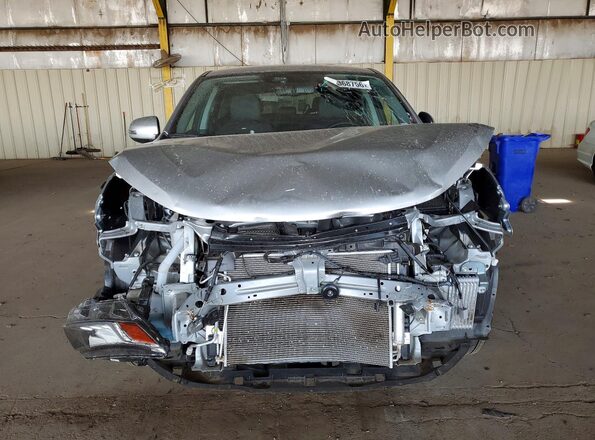 JA4ARUAU9TU001352 2026 MITSUBISHI OUTLANDER Silver Вид ззаду