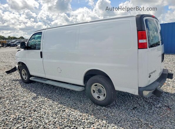1GTW7AFP3M1307159 2021 GMC SAVANA White Հետևի աջ