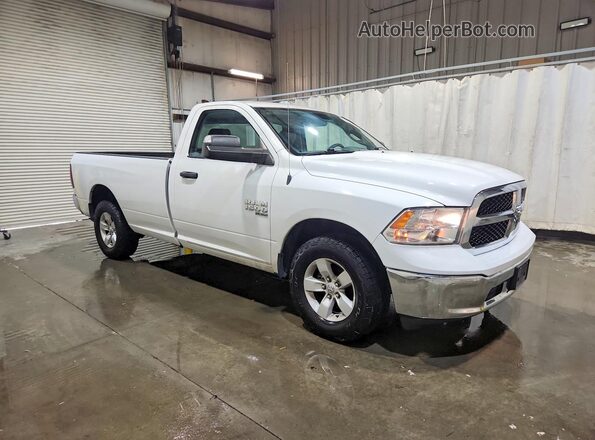3C6JR6DG7KG506239 2019 RAM 1500 Белый Вид спереди