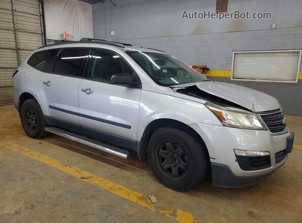 1GNKVFKD1HJ267996 2017 CHEVROLET TRAVERSE Silver Դիմացի տեսք