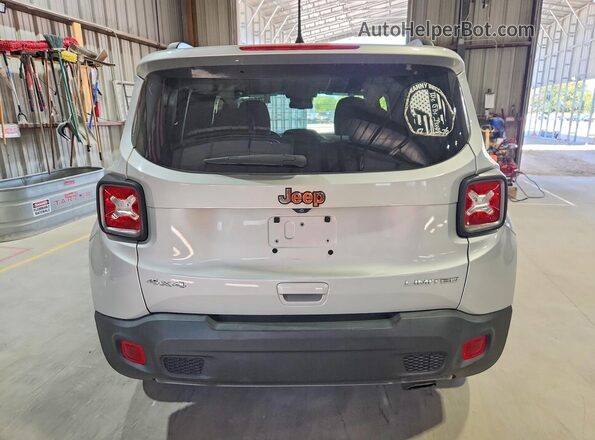 ZACNJBD19LPL69680 2020 JEEP RENEGADE Silver Front interior view