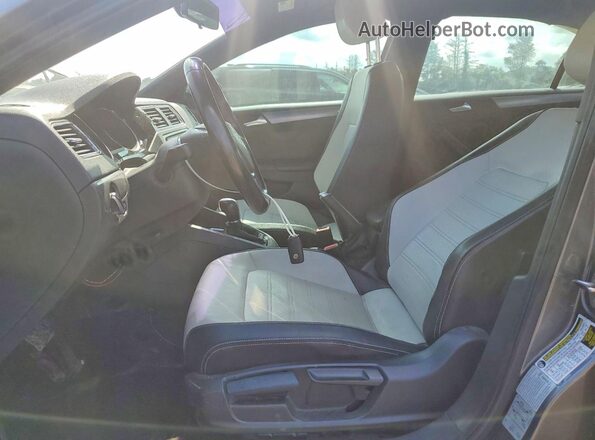 3VWD17AJ4HM303299 2017 VOLKSWAGEN JETTA Gray წინა პანელის ხედი