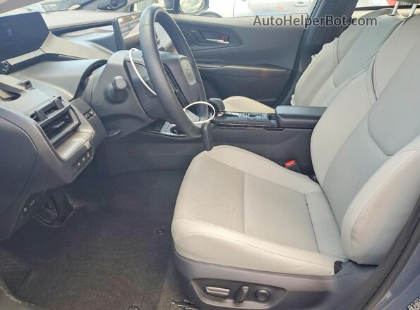 JTDACAAU5S3057069 2025 TOYOTA PRIUS Gray Dashboard view