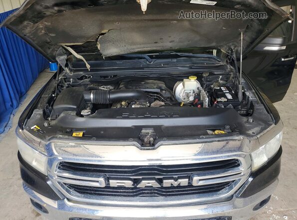1C6SRFMTXKN644026 2019 RAM 1500 Black Engine compartment view