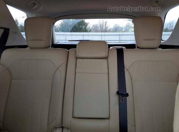 4JGDA5HB3GA762725 2016 MERCEDES-BENZ GLE White Widok tylnych siedzeń