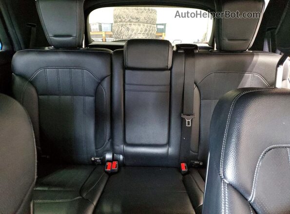 4JGDA5HB8GA734046 2016 MERCEDES-BENZ GLE Black Rear seats view