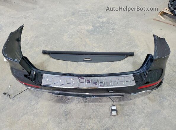 4JGDA5HB8GA734046 2016 MERCEDES-BENZ GLE Black VIN sticker view