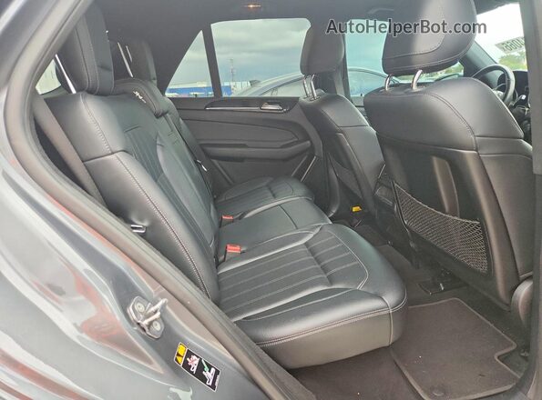 4JGDA5JB6JB183109 2018 MERCEDES-BENZ GLE Gray უკანა სავარძლების ხედი